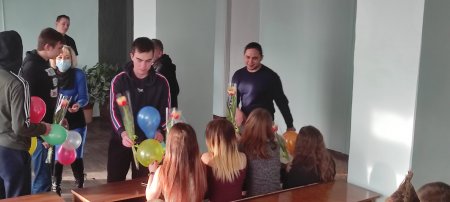 Свято весни — фото