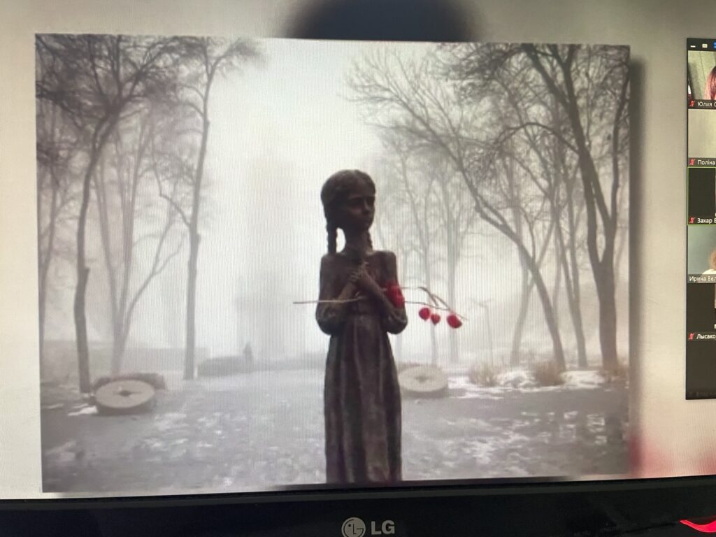 Запали свічку пам'яті