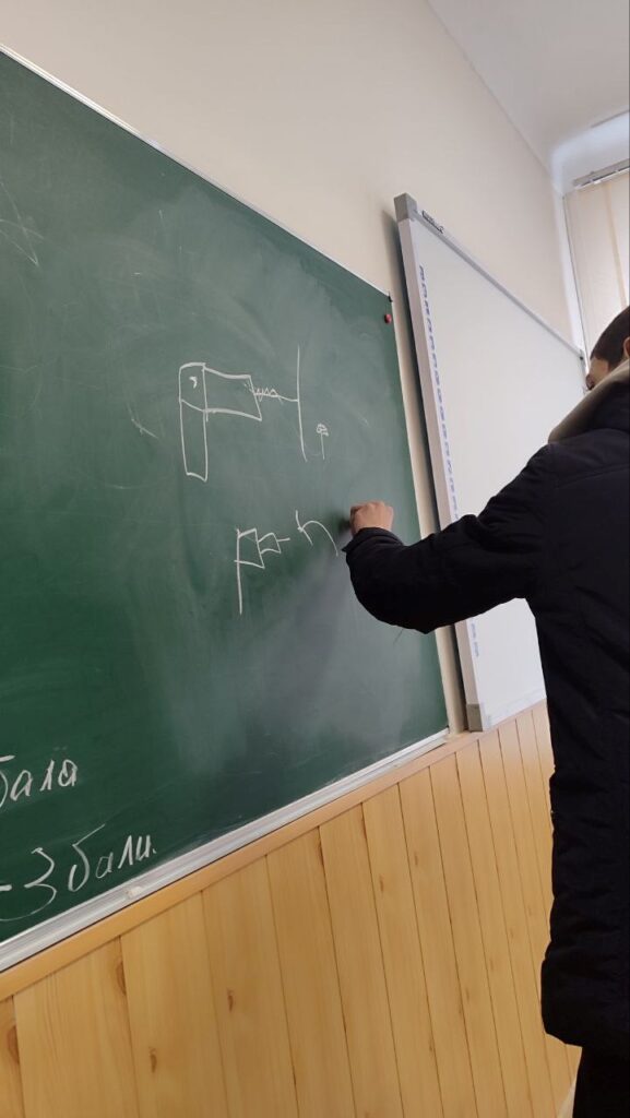 Дотримуючись багаторічної традиції, напередодні Дня енергетика в ВСП ЗМФК ЗНУ проведено тиждень циклової комісії Електромеханічних дисциплін — фото